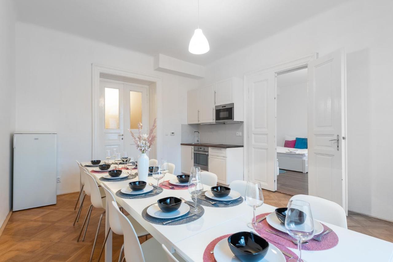 פראג Tesnov Residence Grande Apartments מראה חיצוני תמונה